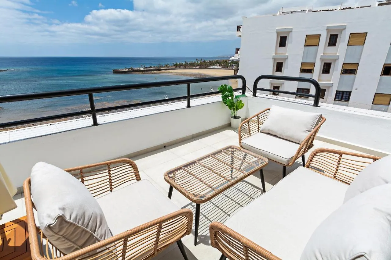Luxury Beach Views 2Br House - Private Parking Arrecife  Spain